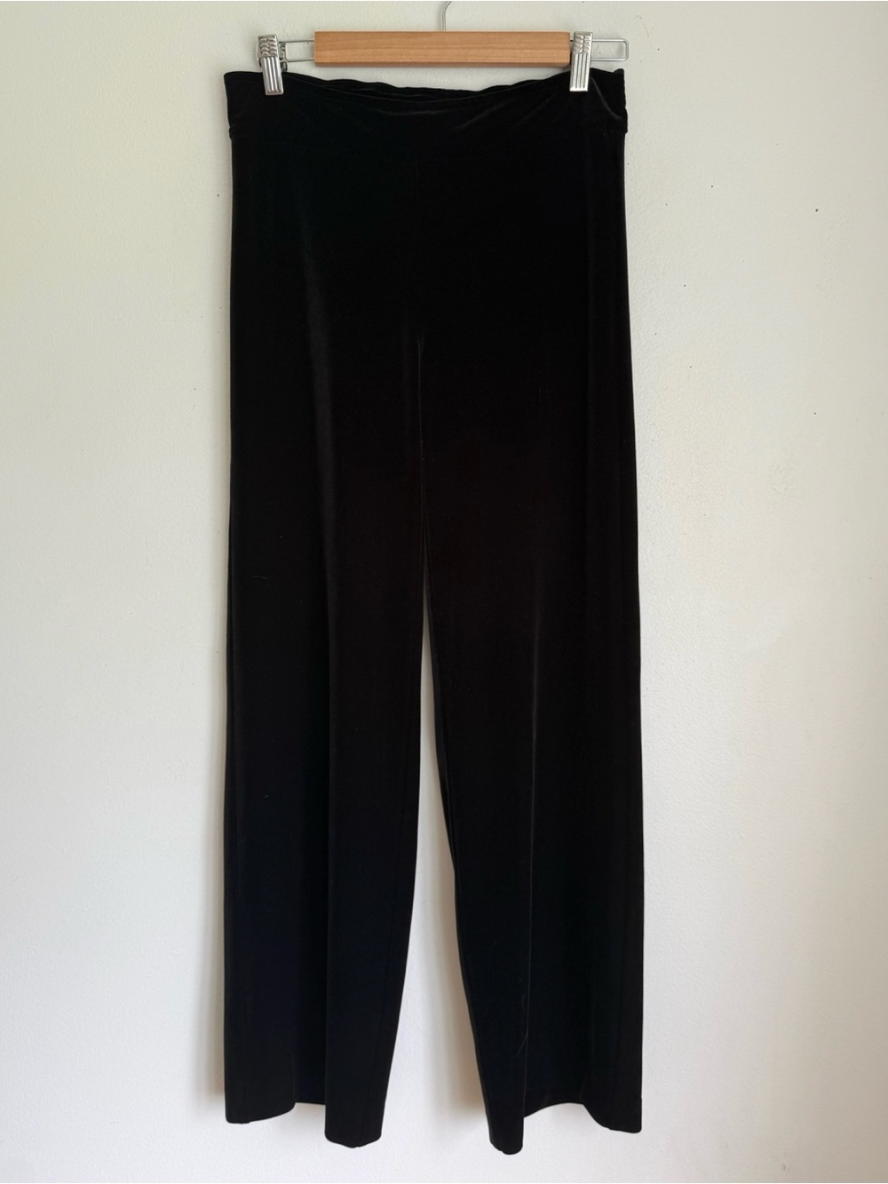 Avenue Montaigne Flavia Wide-leg Pants in Black Velvet - Picture 5 of 9
